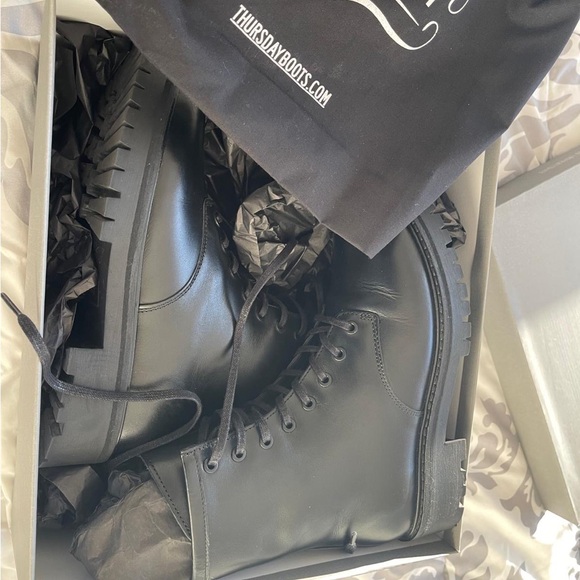 Leather boots - Picture 1 of 3